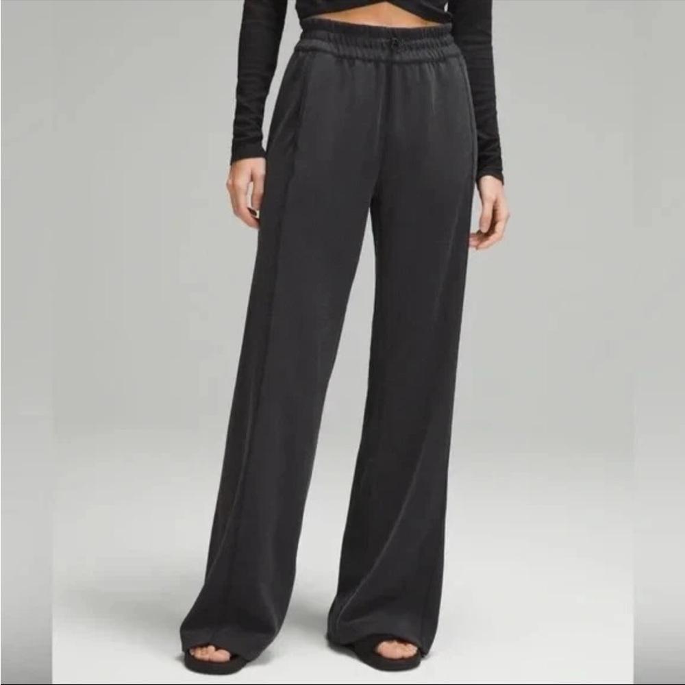 lululemon athletica Black Relaxed Wide-Leg Joggers